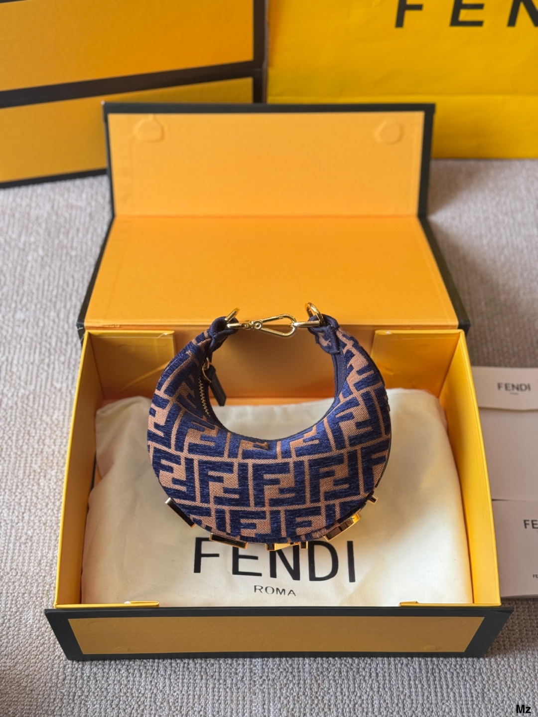 FENDI bag 96